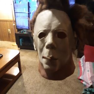 Meet your Posher, Mike